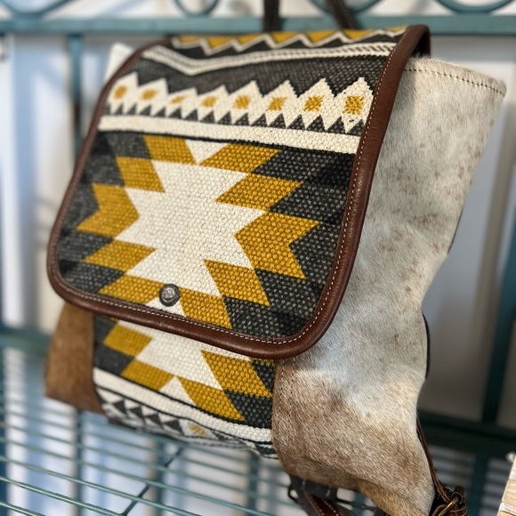 🔥💜 New Myra Bag leather cowhide Backpack Canvas rug boho western tribal School - Picture 7 of 14